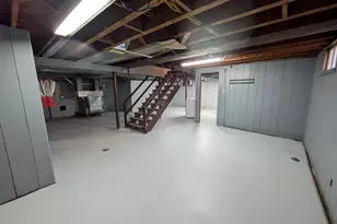 313 N Carroll Ave, Michigan City, IN 46360 - Photo 18