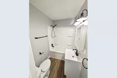 313 N Carroll Avenue, Michigan City, IN 46360 - Photo 14