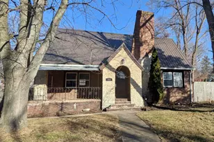 313 N Carroll Ave, Michigan City, IN 46360 - Photo 1