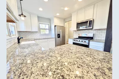 313 N Carroll Avenue, Michigan City, IN 46360 - Photo 4