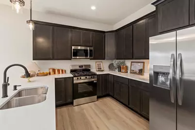 10842 N 1000 W, Demotte, IN 46310 - Photo 6