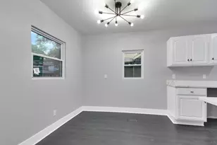 859 Fayette St, Gary, IN 46403 - Photo 6