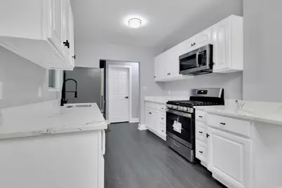 859 Fayette Street, Gary, IN 46403 - Photo 4