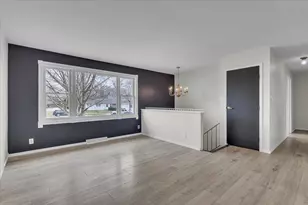 215 Glencove Dr, Michigan City, IN 46360 - Photo 2