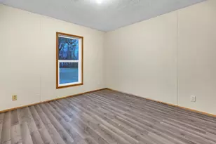 14865 Heritage Dr W, Wheatfield, IN 46392 - Photo 12