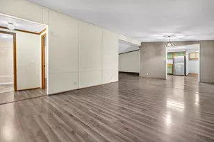 14865 Heritage Dr W, Wheatfield, IN 46392 - Photo 10