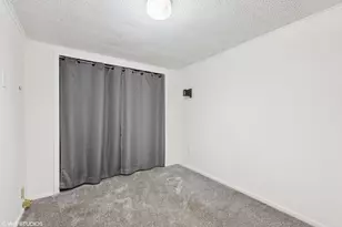 925 N Warren St, Gary, IN 46403 - Photo 10