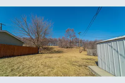 2517 River Drive, Highland, IN 46322 - Photo 16