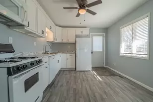 2517 River Dr, Highland, IN 46322 - Photo 8