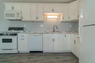 2517 River Dr, Highland, IN 46322 - Photo 10