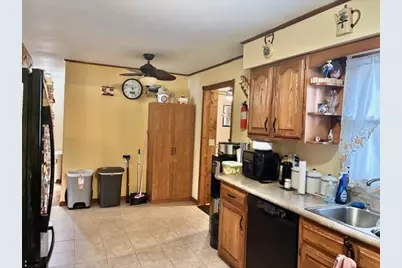 546 Gardenia Street SE, Demotte, IN 46310 - Photo 16