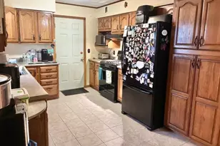 546 Gardenia St SE, Demotte, IN 46310 - Photo 14