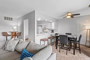 2513 E Lakeshore Dr, Crown Point, IN 46307 - Photo 6