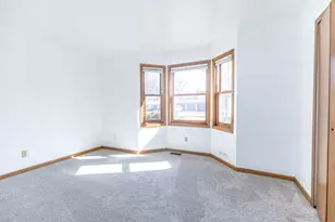 1215 Sturdy Rd, Valparaiso, IN 46383 - Photo 14