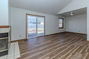 1215 Sturdy Rd, Valparaiso, IN 46383 - Photo 6