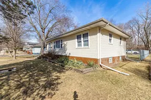 539 S Rensselaer St, Griffith, IN 46319 - Photo 2