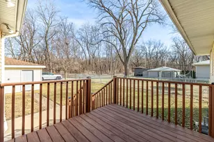 539 S Rensselaer St, Griffith, IN 46319 - Photo 8