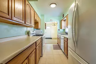 539 S Rensselaer St, Griffith, IN 46319 - Photo 14