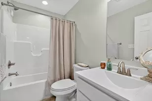 2310 Hudson Rd, Valparaiso, IN 46385 - Photo 18