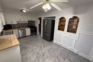 109 Iowa St, LaCrosse, IN 46348 - Photo 6