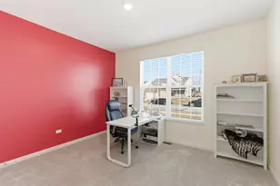 2215 E 109th Pl, Crown Point, IN 46307 - Photo 22