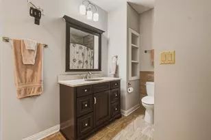 7216 Fawn Valley Dr, Schererville, IN 46375 - Photo 40