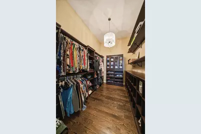 7216 Fawn Valley Drive, Schererville, IN 46375 - Photo 32