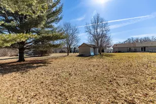 3446 E 69th Ave, Merrillville, IN 46410 - Photo 4