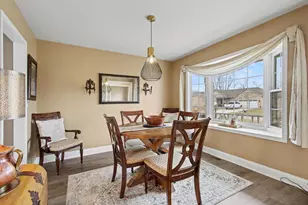 22 Covington Dr, Valparaiso, IN 46385 - Photo 6