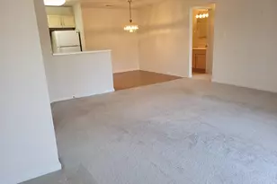 2720 Georgetowne Dr, Highland, IN 46322 - Photo 6