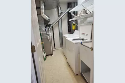 2720 Georgetowne Drive #B2, Highland, IN 46322 - Photo 16