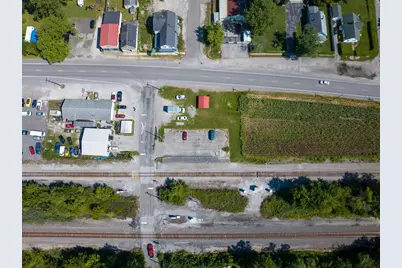 300 Railroad Avenue, Wheeler, IN 46393 - Photo 32