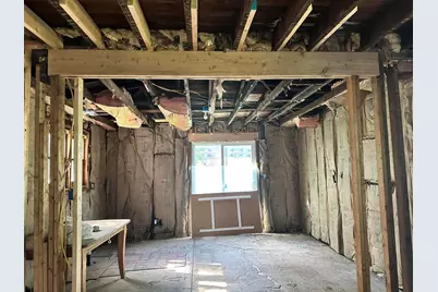 711 W 4th Street, Michigan City, IN 46360 - Photo 6