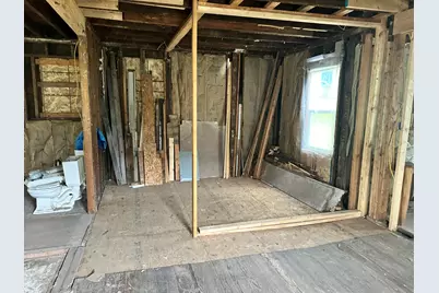 711 W 4th Street, Michigan City, IN 46360 - Photo 10