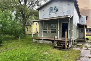711 W 4th St, Michigan City, IN 46360 - Photo 2