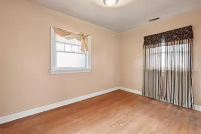 568 Johnson Street, Gary, IN 46402 - Photo 14