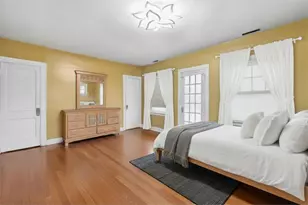 568 Johnson St, Gary, IN 46402 - Photo 14