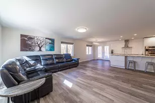 7251 N 200 W, Lake Village, IN 46349 - Photo 10