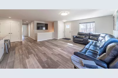 7251 N 200 W, Lake Village, IN 46349 - Photo 8