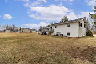 5309 W 153rd Pl, Lowell, IN 46356 - Photo 20