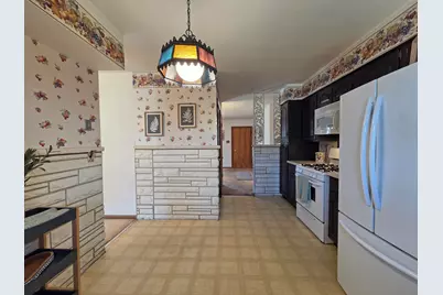 8226 Kooy Drive, Munster, IN 46321 - Photo 18