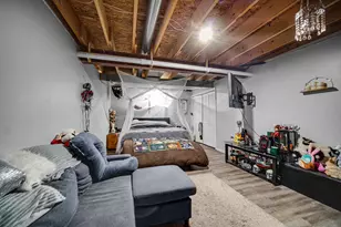 323 E 129th Pl, Crown Point, IN 46307 - Photo 22