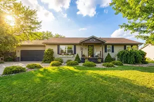 699 W Maple Ln, La Porte, IN 46350 - Photo 1