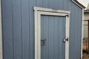 2606 E 140th Pl, East Chicago, IN 46312 - Photo 2