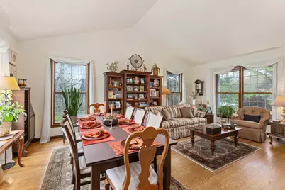 328 E Tratebas Road, Chesterton, IN 46304 - Photo 6