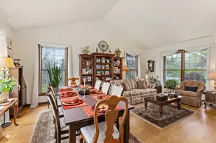 328 E Tratebas Rd, Chesterton, IN 46304 - Photo 6