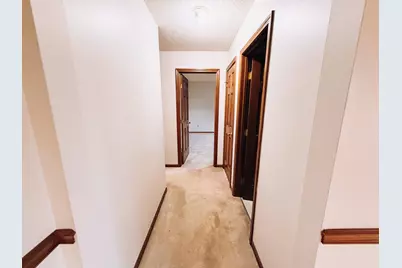 525 E Babcock Lane, Rensselaer, IN 47978 - Photo 16