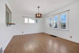 1944 Warwick Ave, Whiting, IN 46394 - Photo 8