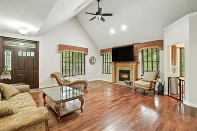 10370 Cynthia Lane, Wheatfield, IN 46392 - Photo 14