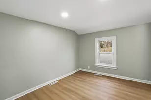 238 N Nichols St, Lowell, IN 46356 - Photo 14